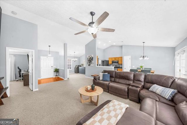 3255 Bridgeshaw Drive, Cumming, GA 30028