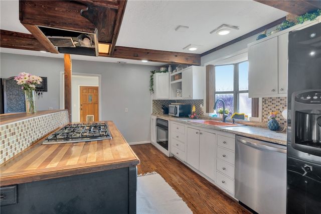 18815 E Holt Road, Lincoln, AR 72744