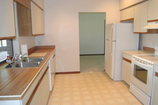 321 Huntsville Street NE, Palm Bay, FL 32907