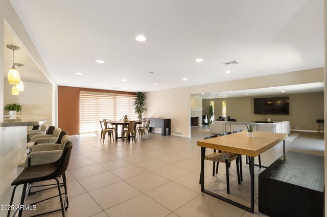 11033 N 74TH Street, Scottsdale, AZ 85260