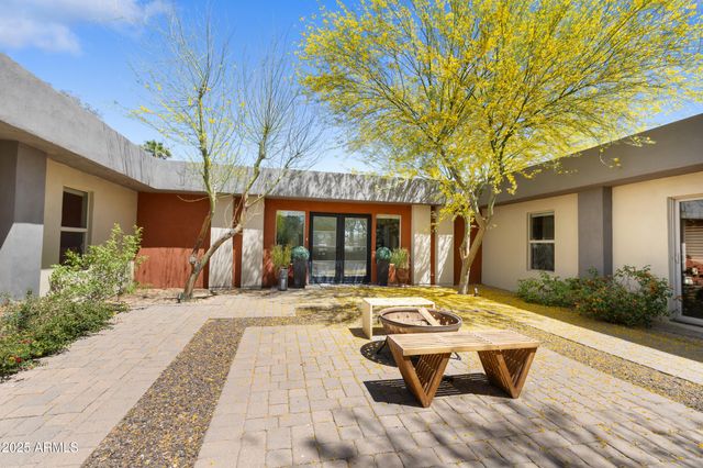 11033 N 74TH Street, Scottsdale, AZ 85260