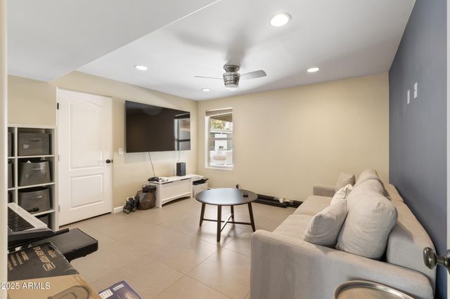 11033 N 74TH Street, Scottsdale, AZ 85260