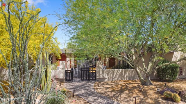 11033 N 74TH Street, Scottsdale, AZ 85260