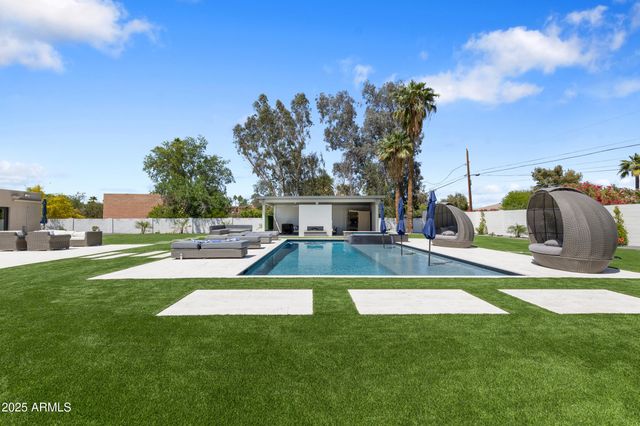11033 N 74TH Street, Scottsdale, AZ 85260