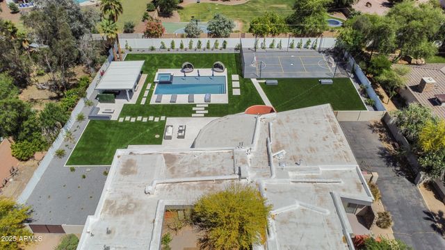 11033 N 74TH Street, Scottsdale, AZ 85260