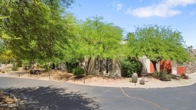 11033 N 74TH Street, Scottsdale, AZ 85260