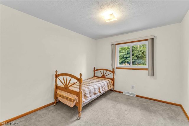 7059 Filip Boulevard, Independence, OH 44131