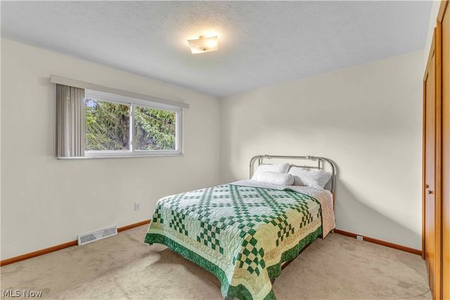 7059 Filip Boulevard, Independence, OH 44131