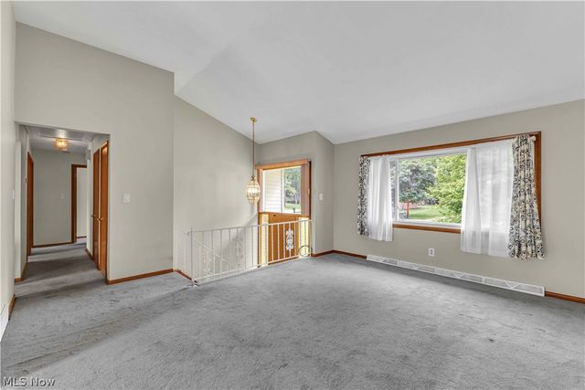 7059 Filip Boulevard, Independence, OH 44131