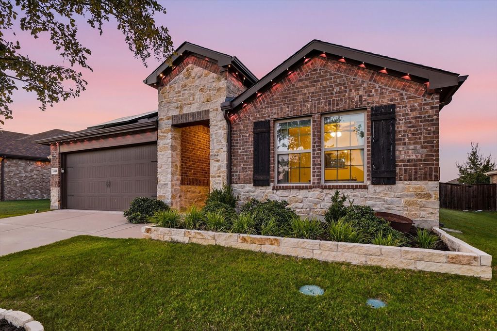 1112 Bois D Arc Lane, Anna, TX 75409