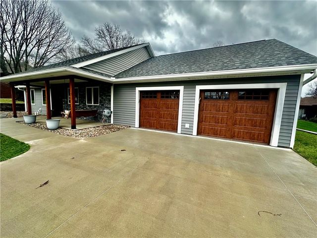 186 N Sunset Drive, Maryville, MO 64468