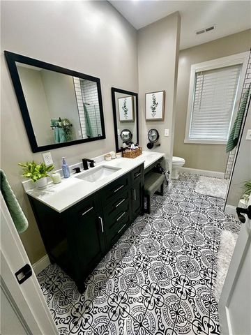 186 N Sunset Drive, Maryville, MO 64468