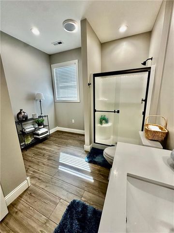 186 N Sunset Drive, Maryville, MO 64468