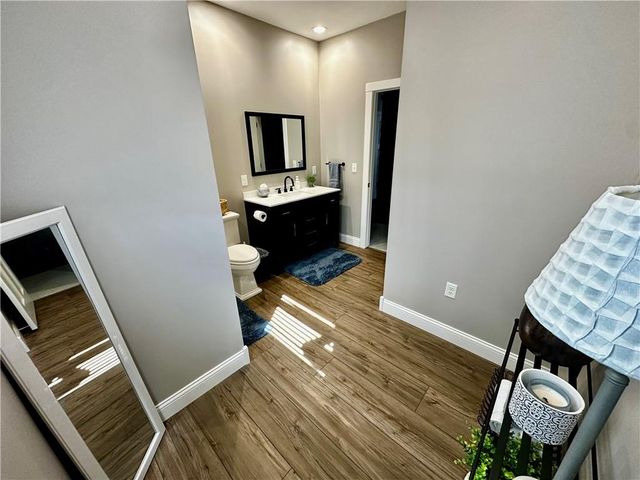 186 N Sunset Drive, Maryville, MO 64468