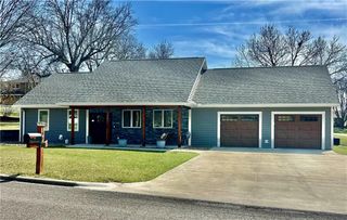 186 N Sunset Drive, Maryville, MO 64468