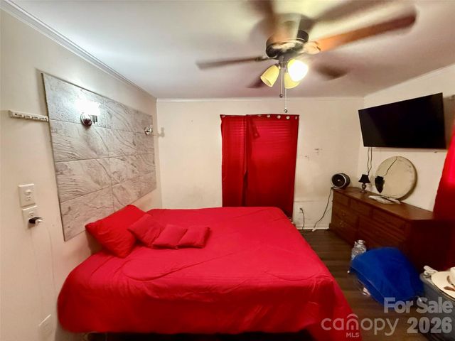 2607 Crescent Lane, Gastonia, NC 28052