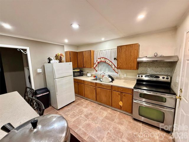 2607 Crescent Lane, Gastonia, NC 28052