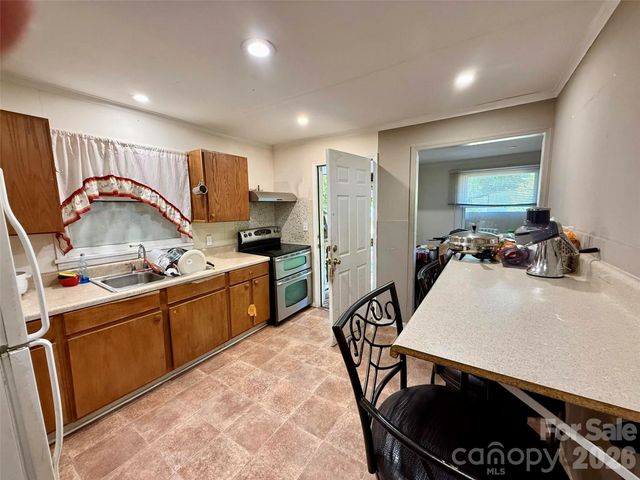 2607 Crescent Lane, Gastonia, NC 28052