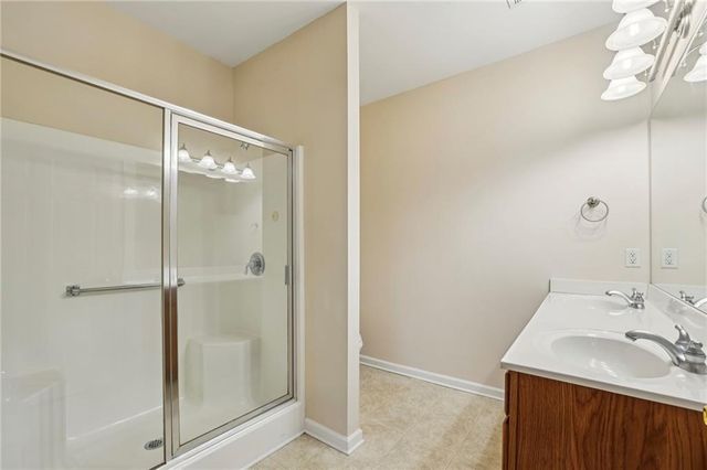 119 HOLIDAY Road 1202, Buford, GA 30518