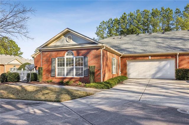 119 HOLIDAY Road 1202, Buford, GA 30518