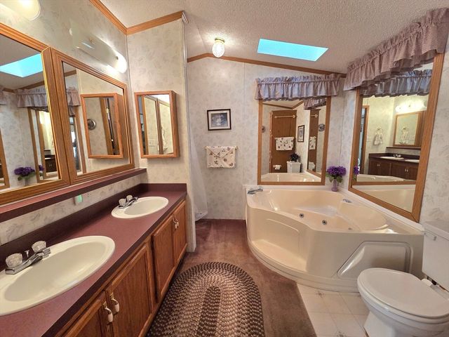 268 Palmer Rd 59, Monson, MA 01057