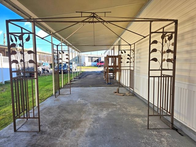 268 Palmer Rd 59, Monson, MA 01057