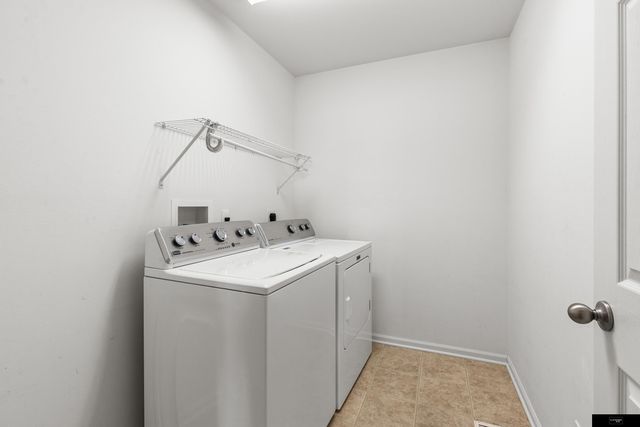 10601 Craig Street, Omaha, NE 68122