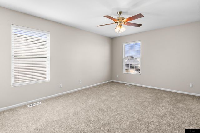 10601 Craig Street, Omaha, NE 68122