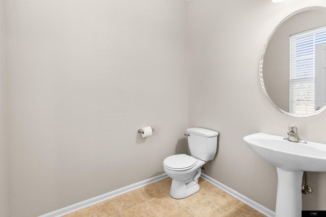 10601 Craig Street, Omaha, NE 68122