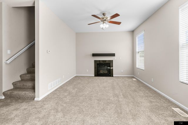 10601 Craig Street, Omaha, NE 68122