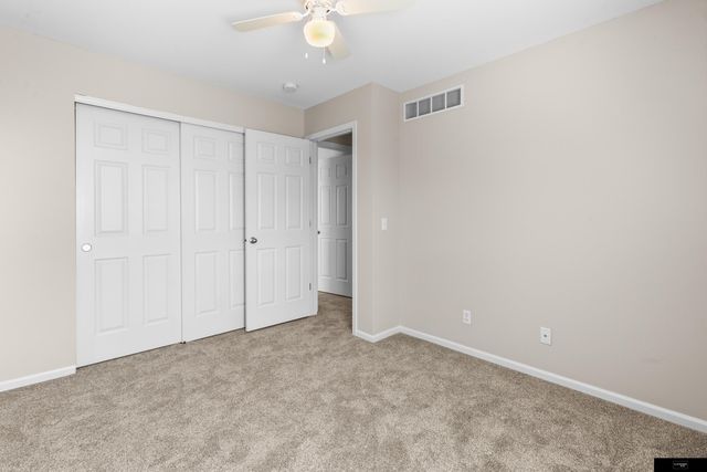 10601 Craig Street, Omaha, NE 68122