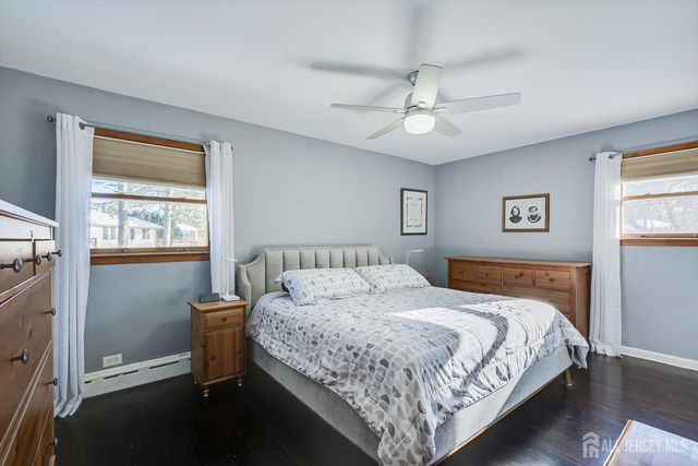 9 Olden Road, Edison, NJ 08817