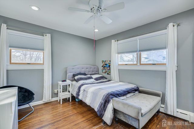 9 Olden Road, Edison, NJ 08817