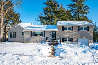 9 Olden Road, Edison, NJ 08817