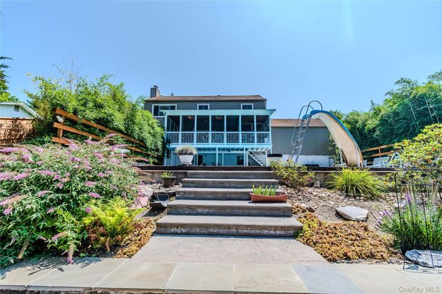 10 Old Mill Drive, Poughkeepsie, NY 12603