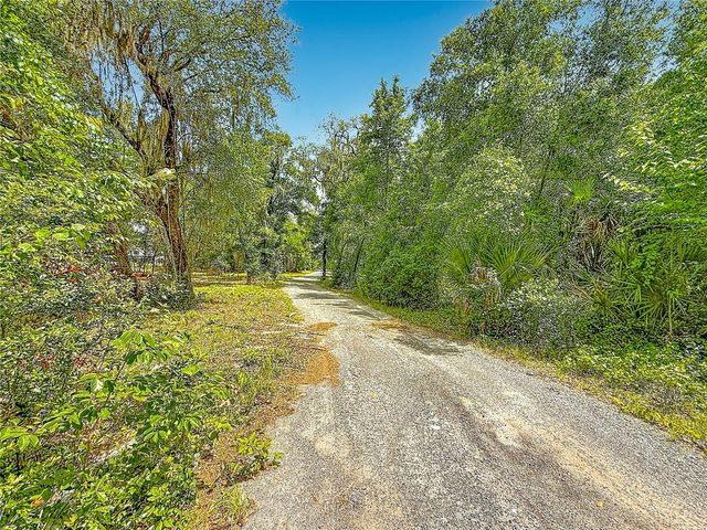 44524 CROSS COUNTRY BOULEVARD, Altoona, FL 32702