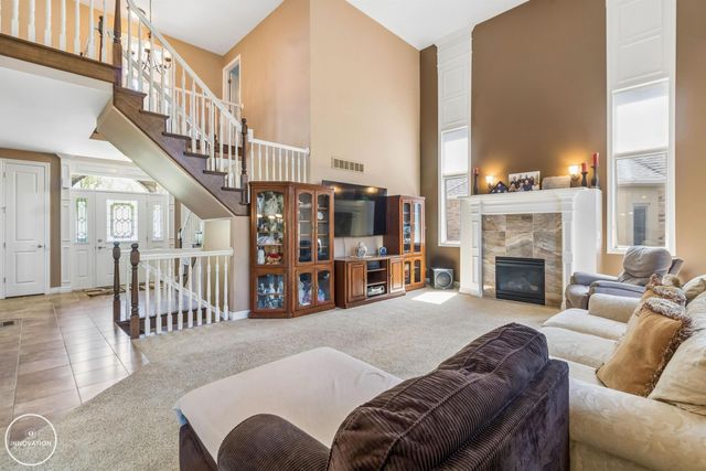 19060 Bedford Drive 34, Clinton Township, MI 48038
