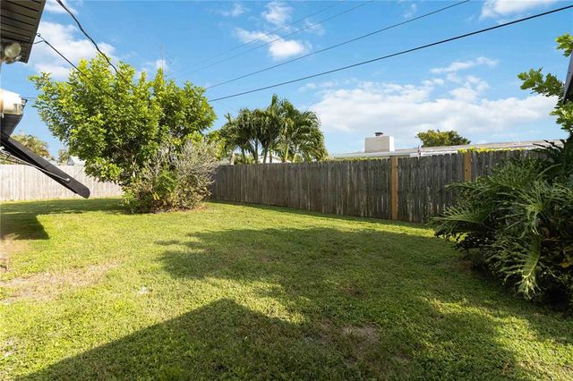 1725 DODGE CIRCLE N, Melbourne, FL 32935