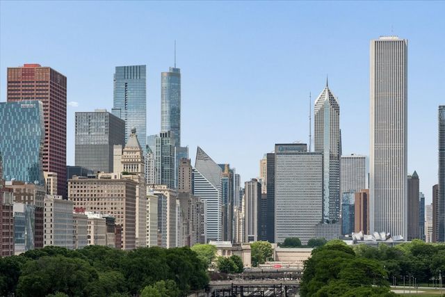 1201 S Prairie Avenue 803, Chicago, IL 60605