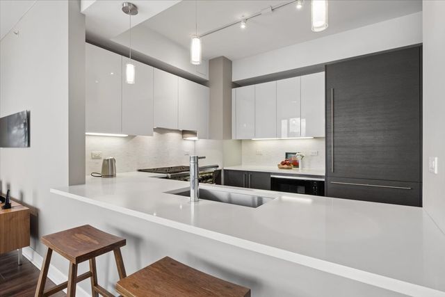 1201 S Prairie Avenue 803, Chicago, IL 60605