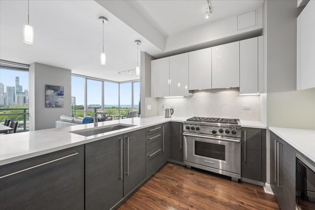 1201 S Prairie Avenue 803, Chicago, IL 60605