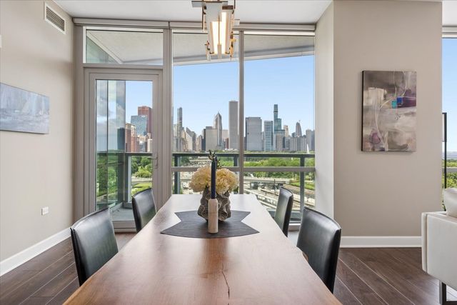 1201 S Prairie Avenue 803, Chicago, IL 60605