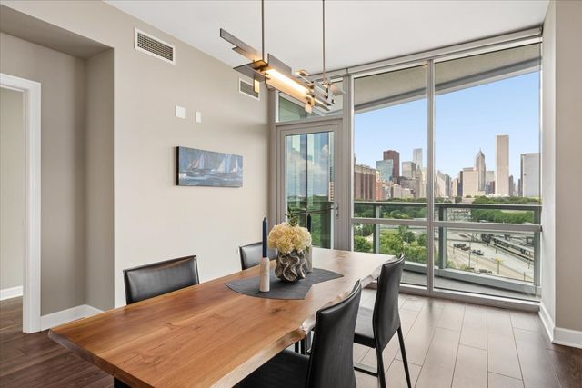 1201 S Prairie Avenue 803, Chicago, IL 60605