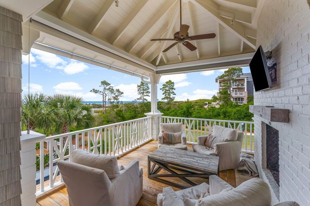 98 Compass Point Way, Other Florida, FL 32461