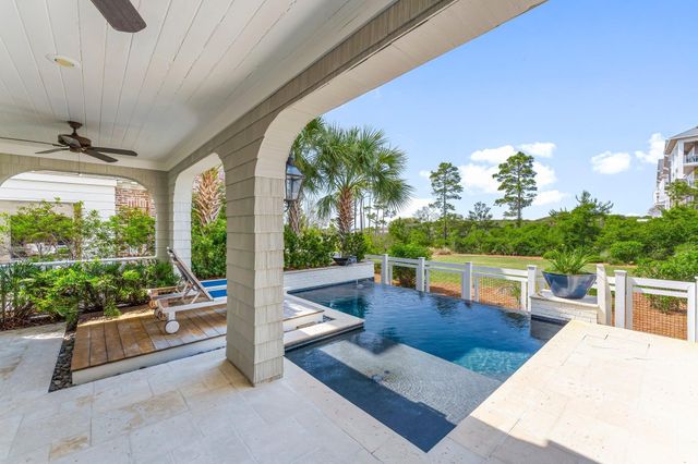 98 Compass Point Way, Other Florida, FL 32461