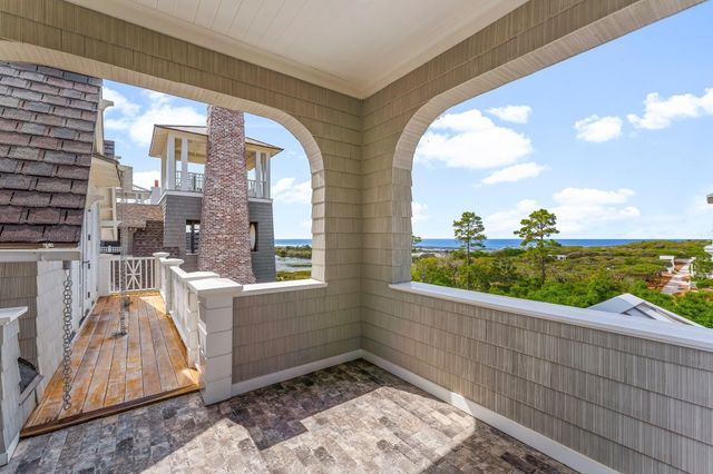 98 Compass Point Way, Other Florida, FL 32461