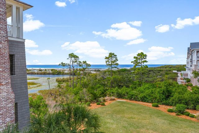 98 Compass Point Way, Other Florida, FL 32461