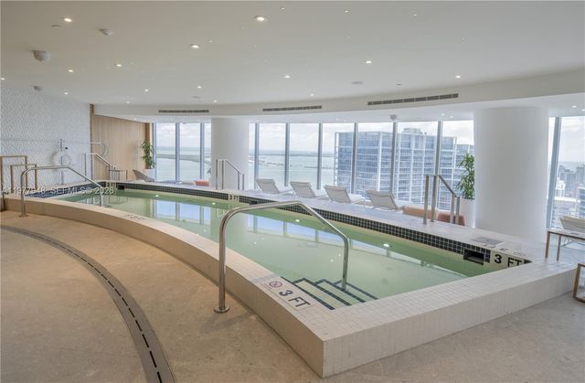 300 Biscayne Boulevard Way 4007W, Miami, FL 33131