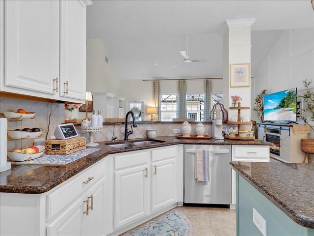 16033 MULBERRYPARK CIRCLE, Lithia, FL 33547