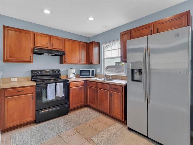 16033 MULBERRYPARK CIRCLE, Lithia, FL 33547
